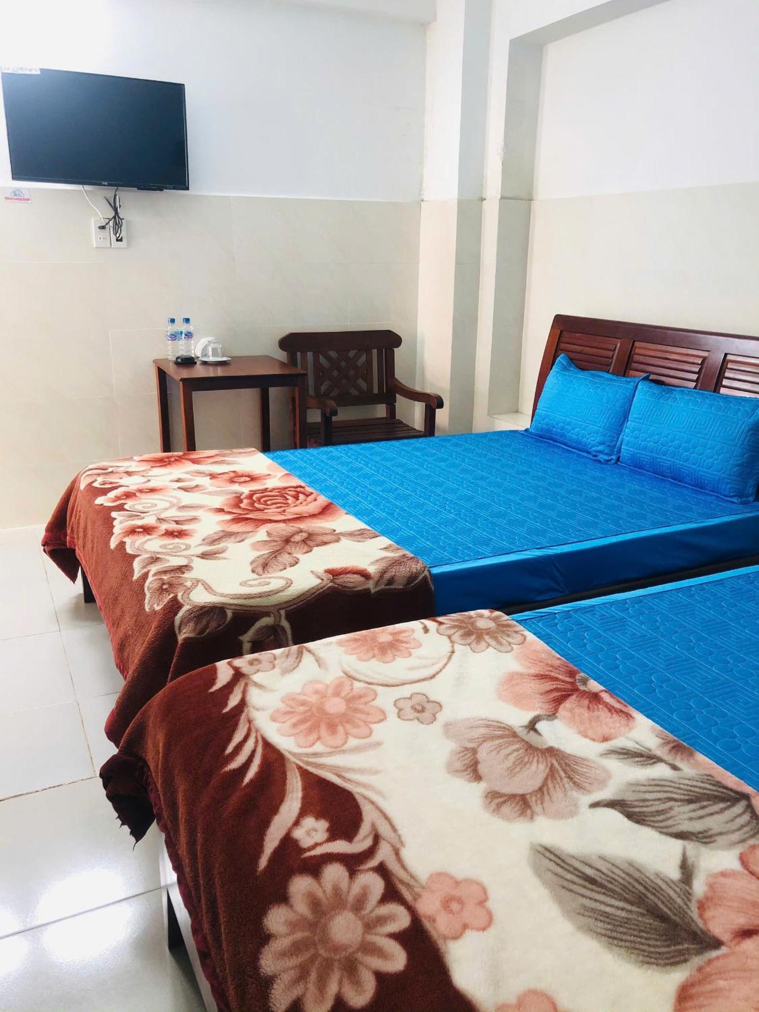 Thu Hien Hotel Pleiku - By Bay Luxury Plei Holang Экстерьер фото